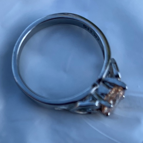 Promise ring - Picture 5 of 8